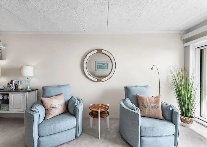 Barefoot Country 202 Apartment